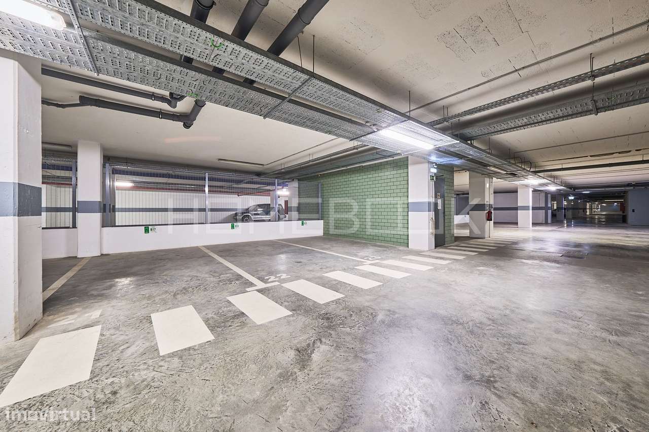 Edifício Ácala - T1 com lugar de Garagem - 2º Piso-23