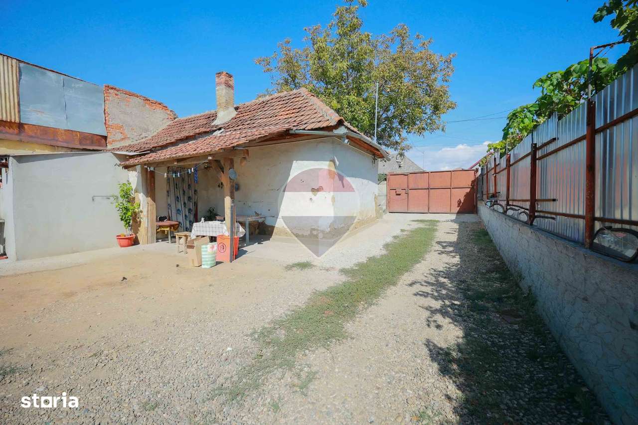 De vânzare casă din văioagă, 588 mp teren, în zona Oncea-2