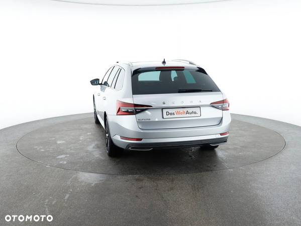 Skoda Superb 2.0 TDI L&K DSG - 16