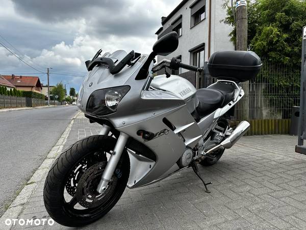 Yamaha FJR - 1