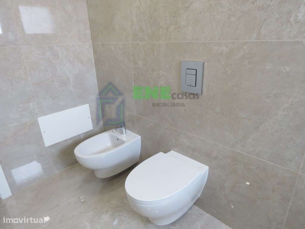 Moradia T4 na Vila da Ericeira-26