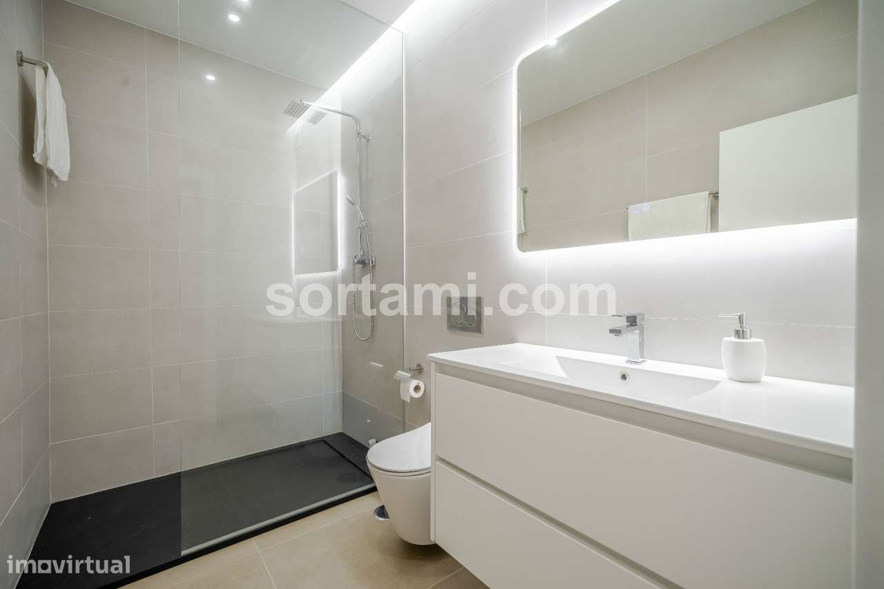 Moradia em Banda T2+1 Venda em Quarteira,Loulé-21