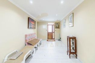 Andar Moradia T1 Renovado no Jardim do Morro - Vila Nova de Gaia - Grande imagem: 4/19