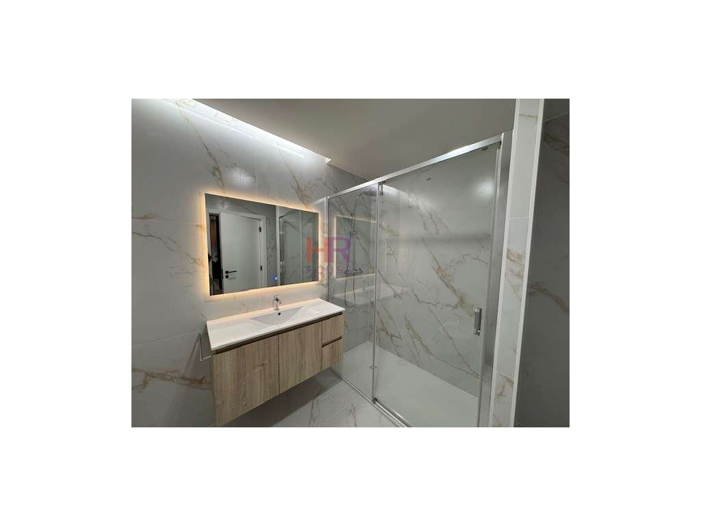 Coimbra Vende-se T2 na Alta da Cidade. - Grande imagem: 3/15