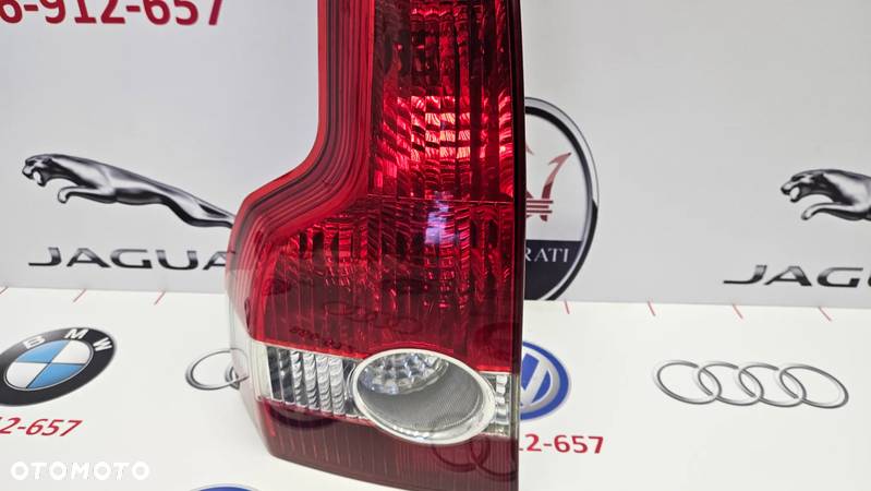 Volvo V50 2003-2007 Lampa tył lewy Lampa tylna lewa Kompletna Europa 30698918 - 8