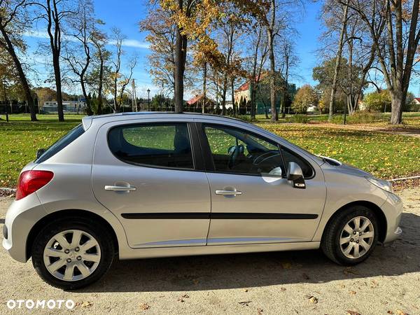 Peugeot 207 1.6 HDi 16V Trendy - 5