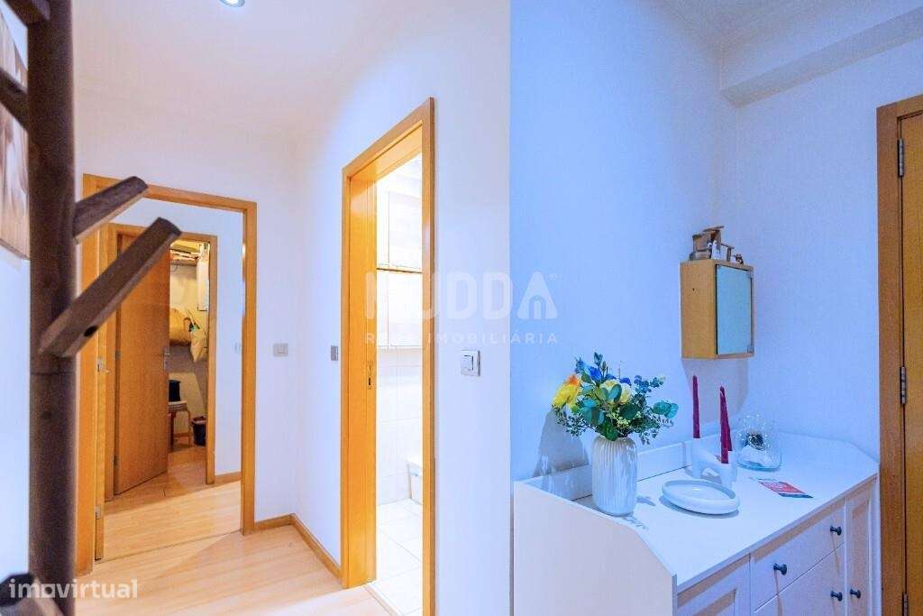 Magnífico Apartamento T2 Recuado no Último Andar com Terraço e Churras - Grande imagem: 5/26