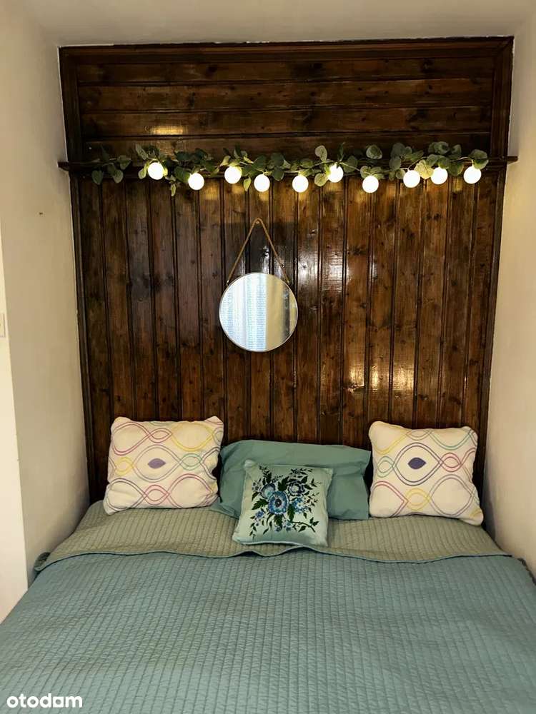 Klimatyczne 3-pokojowe mieszkanie z balkonem-0