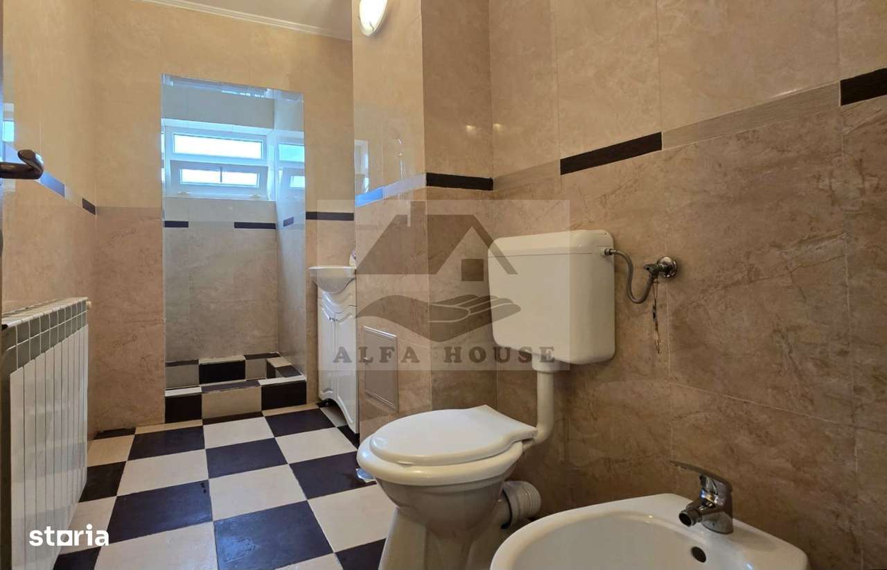 Apartament cu doua camere, zona Racadau 55 mp-10