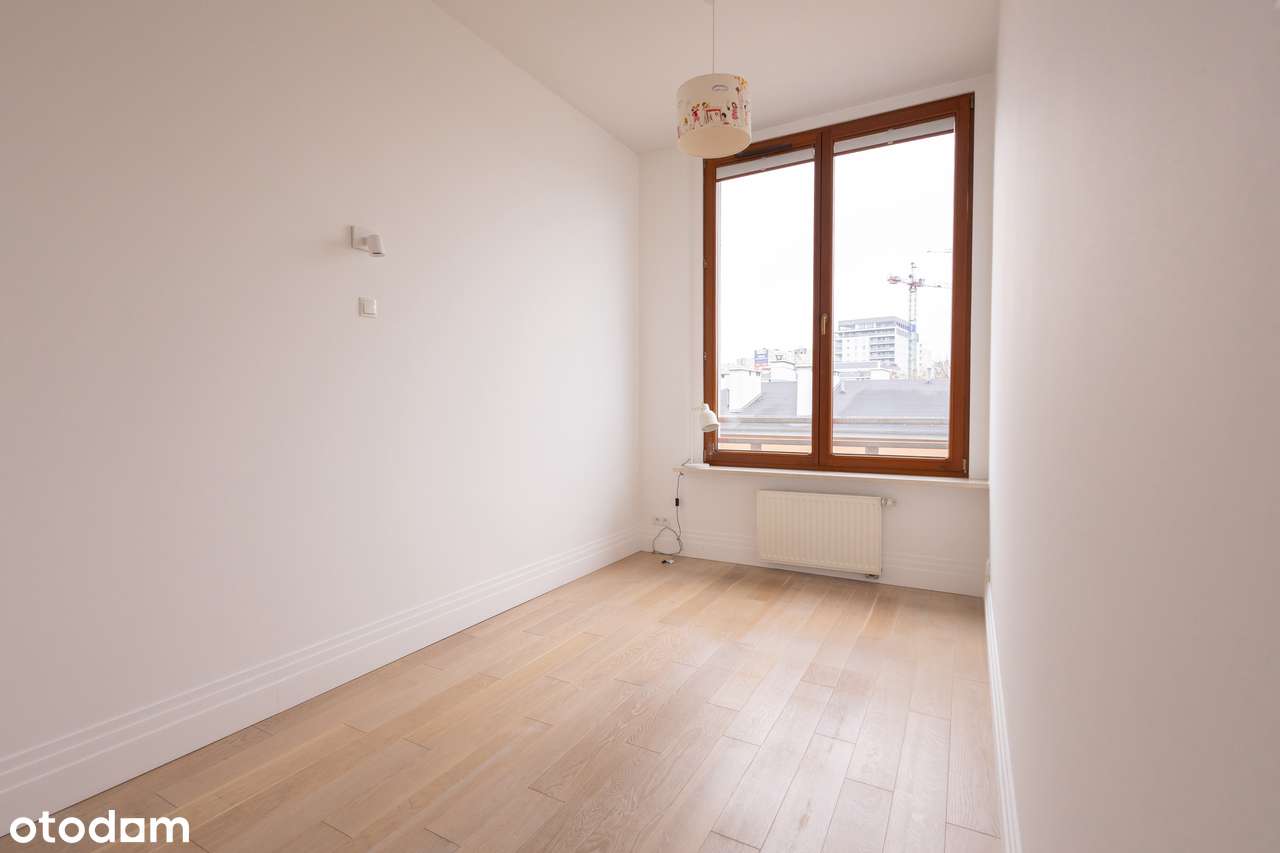 Wysokie sufity, gotowe do wprowadzenia, z garażem w centrum Lublina-15