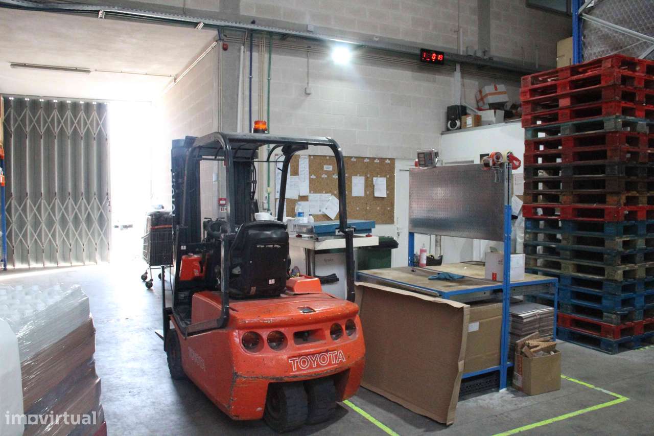 Pavilhão Industrial - Centro de Braga - Grande imagem: 4/12