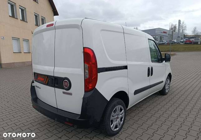 Fiat Doblo - 10