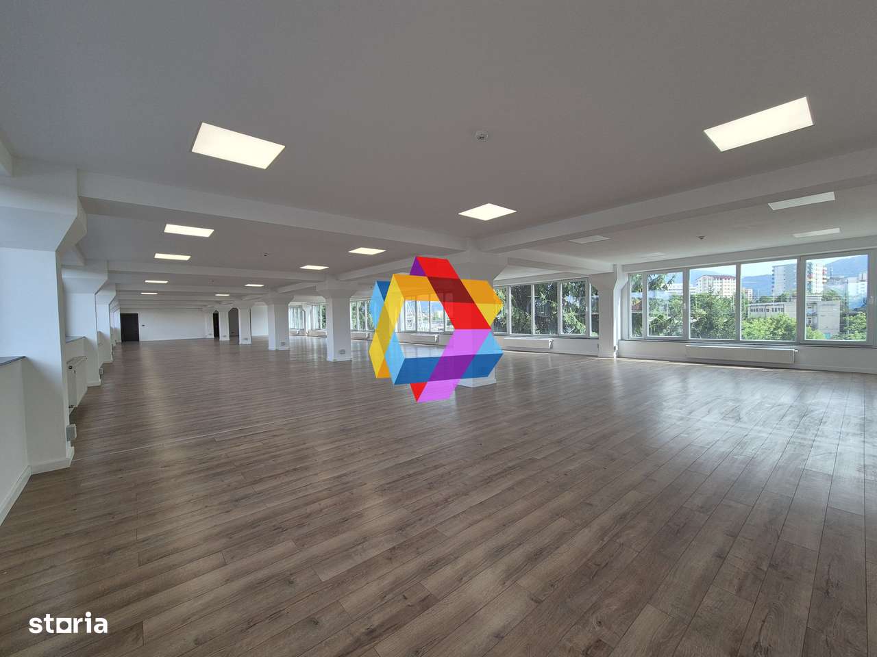 Spatiu de birouri zona Coresi- 650 mp - Imagine principală: 1/13