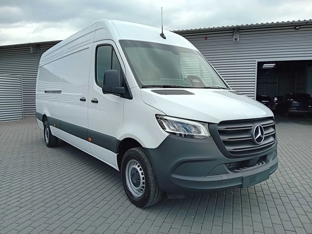 Mercedes-Benz Sprinter 2025