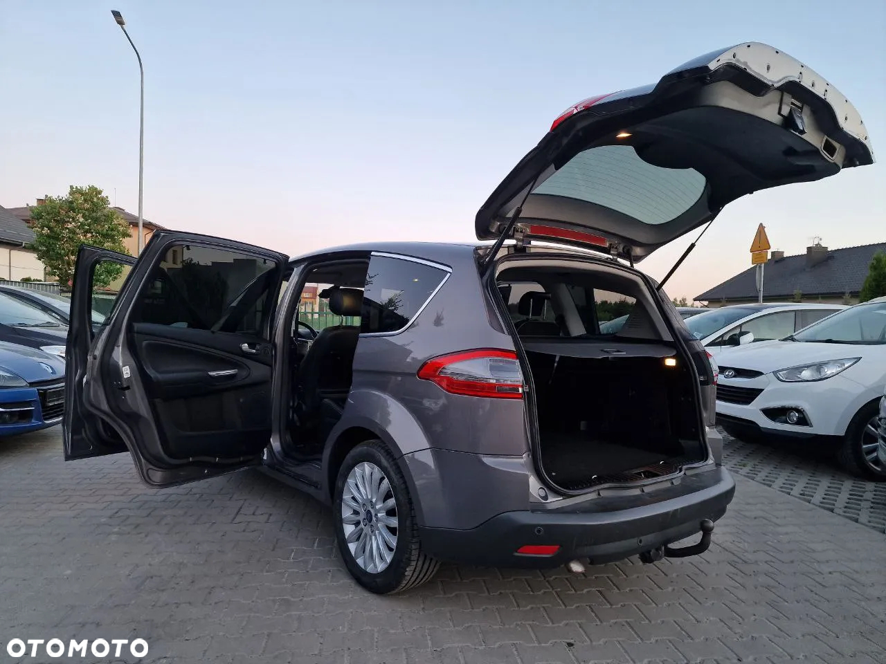 Ford S-Max 2.0 TDCi Titanium - 14