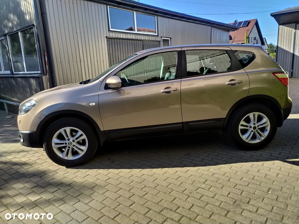 Nissan Qashqai 1.6 Visia - 4