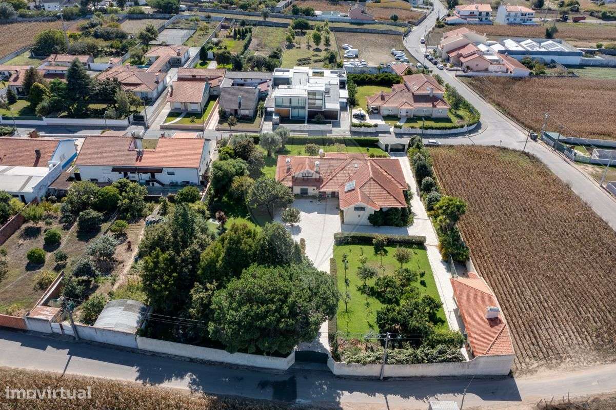 Moradia T5 para venda - Grande imagem: 3/49