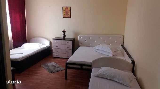 Vand Afacere Motel-Pensiune situat Pitesti Geamana Str Primaveri nr 1B - Imagine principală: 4/6