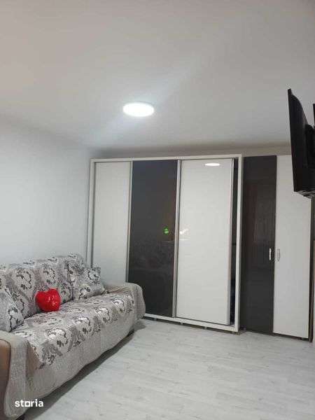 Inchiriez garsoniera in regim hotelier - Imagine principală: 5/7