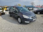 Ford Galaxy - 8