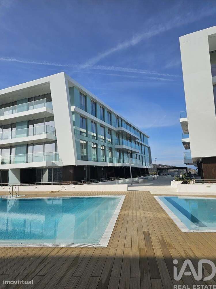 Apartamento T3 em São Martinho do Porto - Grande imagem: 2/14
