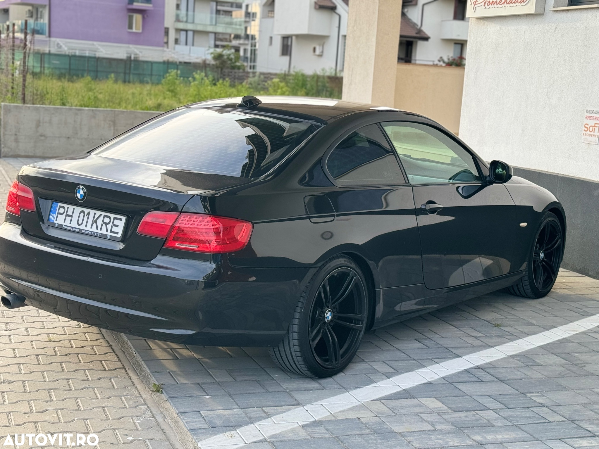 BMW Seria 3 320d Coupe - 9