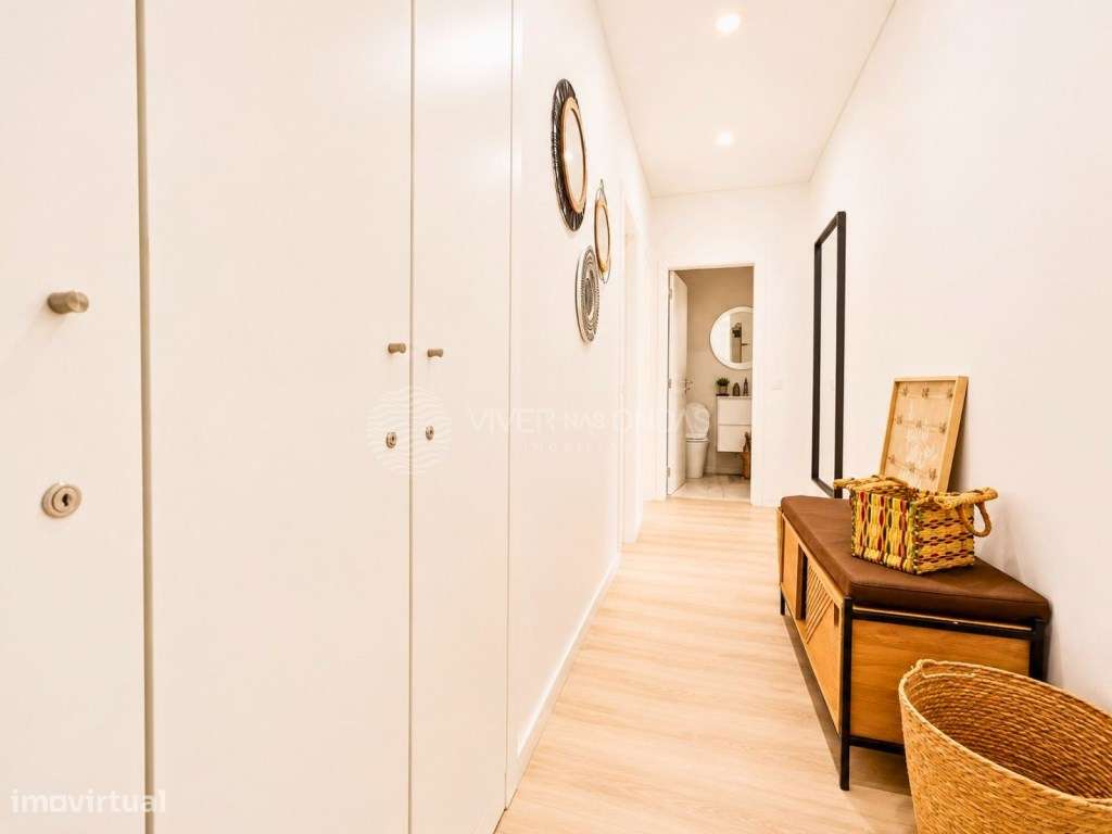 Andar de Moradia T2 remodelado em Santo António - Costa da Caparica-13