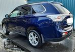 Dezmembrari/Dezmembrez Mitsubishi  Outlander 2.3 dCi Automat 4N14 - 3