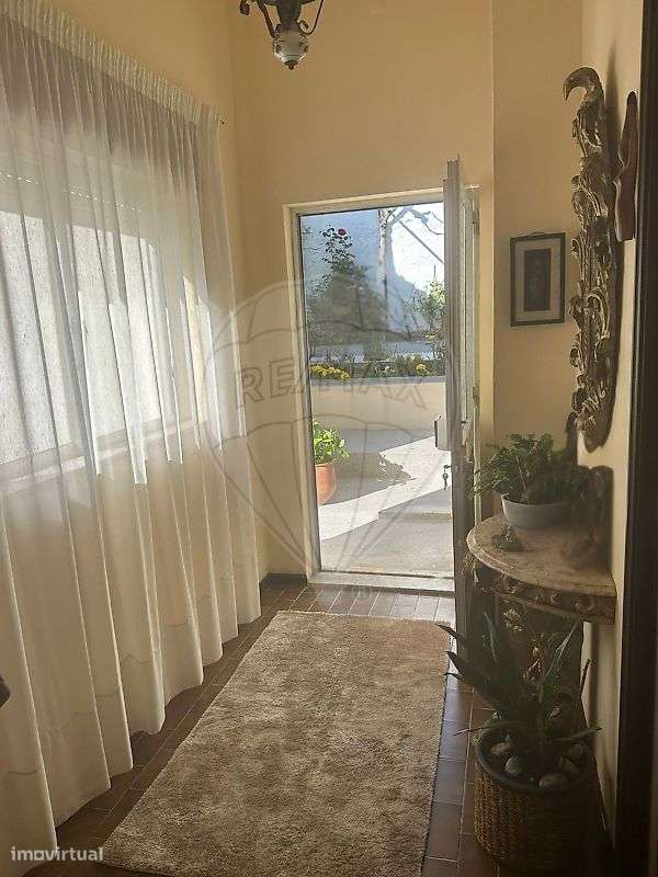 Moradia T4 para venda-32