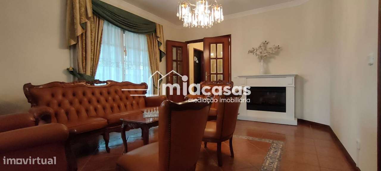 Moradia T4 - Zona de Oiã-12