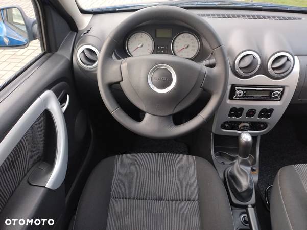 Dacia Sandero 1.6 Ambiance - 27