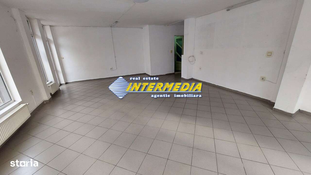 De Inchiriat Spatiu comercial 62 mp. Zona Cetate - Imagine principală: 3/4