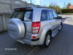 Suzuki Grand Vitara 2.0 De luxe - 4