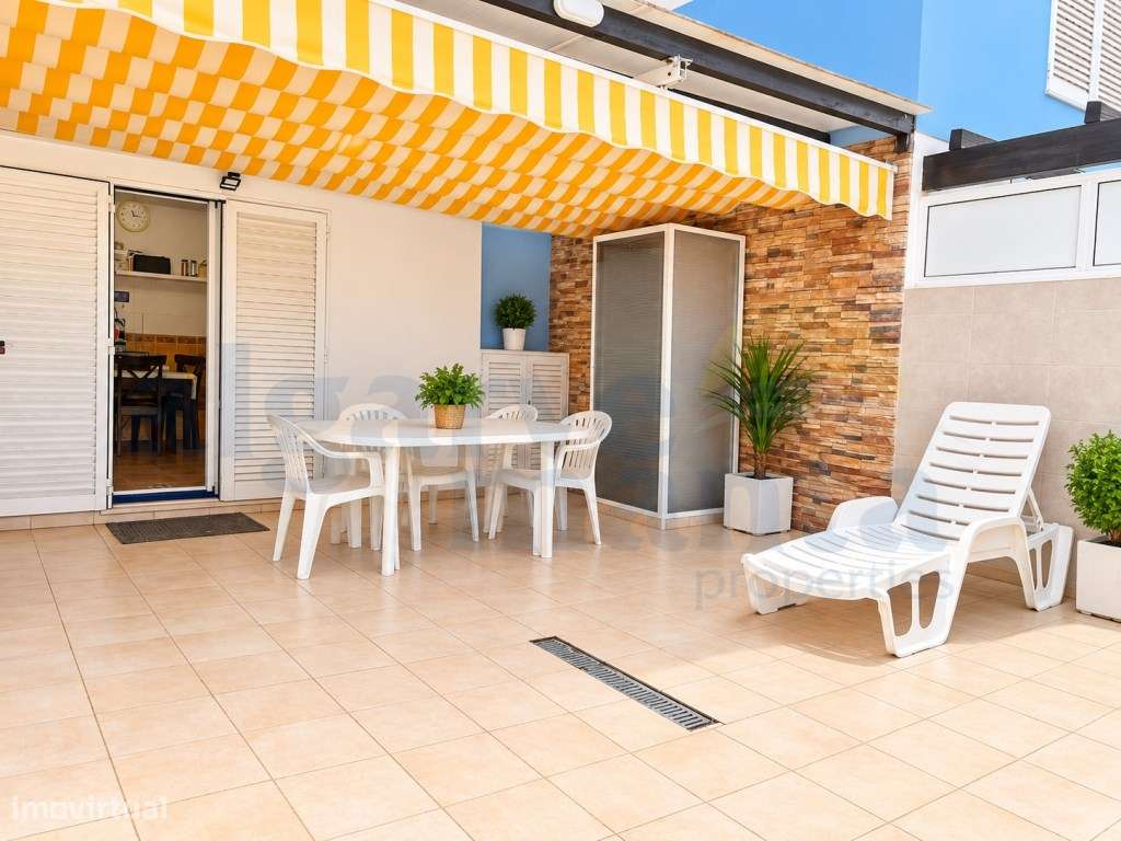 Exclusivo! Moradia T3 com Piscina em Condomínio Privado - Vila Nova...-17