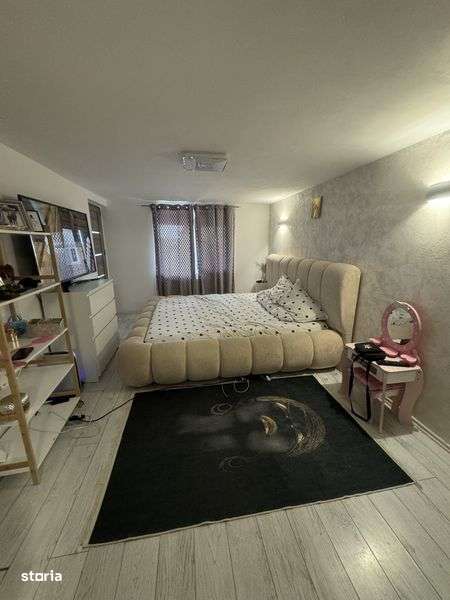 Vand casa Campului Trivale - Imagine principală: 4/8