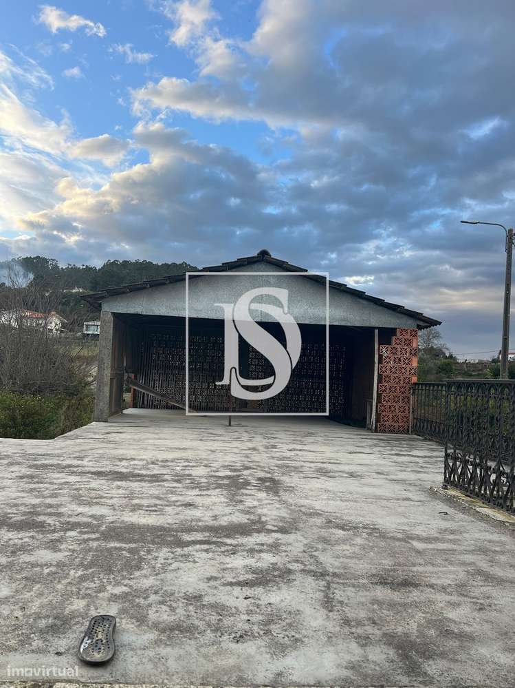 Moradia em Pedra / Casa de Campo inserida num lote de 6000m2-25