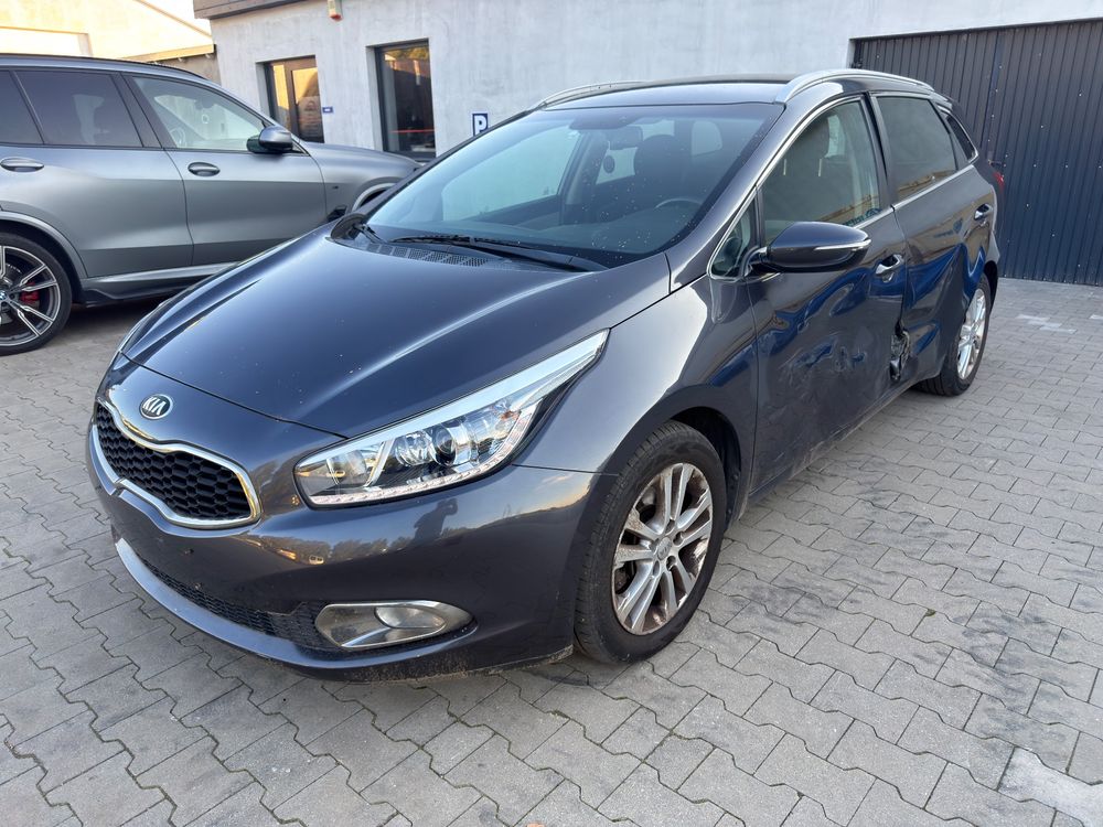 Kia Ceed II (2012-) 1.6 CRDi XL 2015
