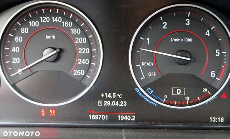 BMW Seria 3 330d xDrive Advantage sport - 19