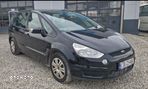 Ford S-Max - 12