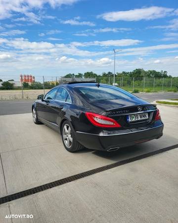 Mercedes-Benz CLS 350 CDI BlueEfficiency 4MATIC Aut - 2