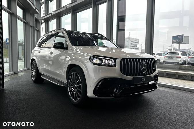 Mercedes-Benz GLS - 1