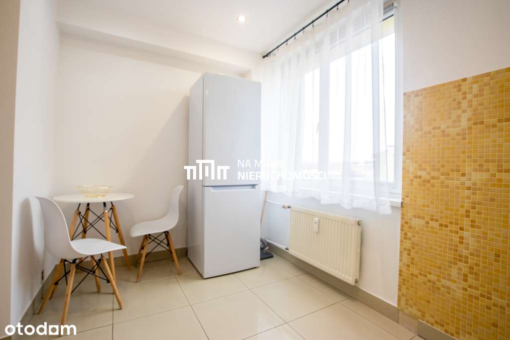 Kawalerka lub 2 pokoje, Oddzielna Kuchnia, Parking-7