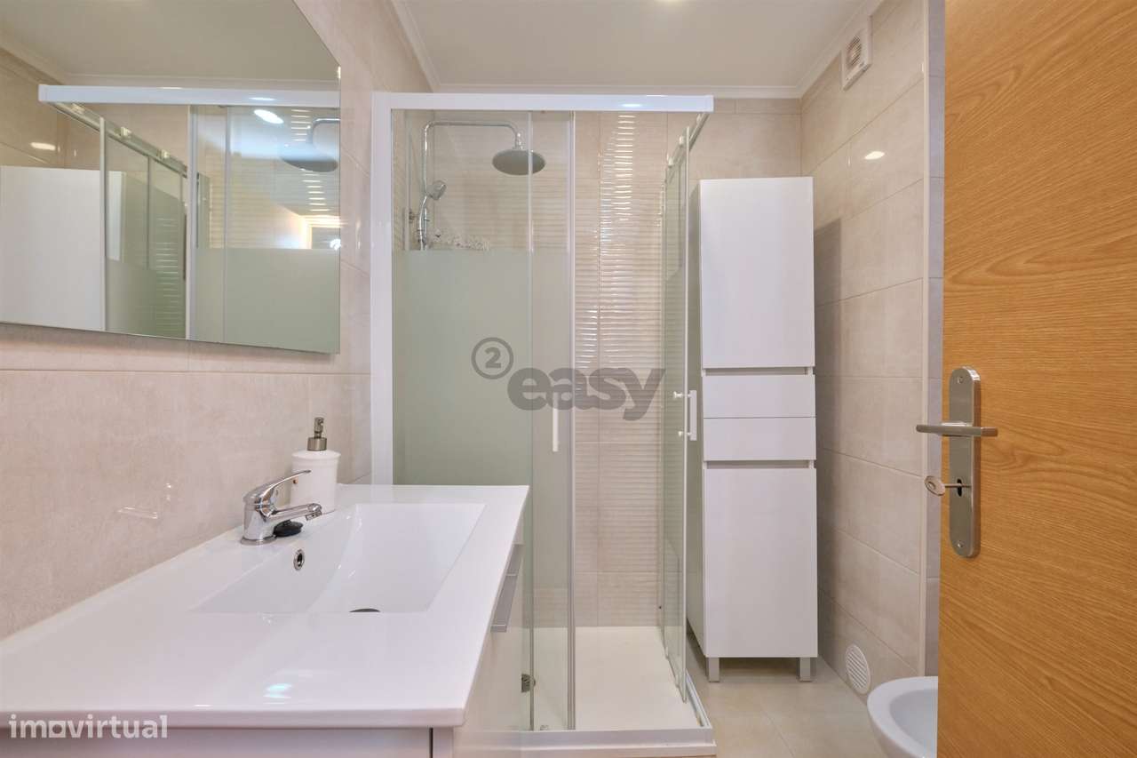 Apartamento T2 (T1+1) Duplex, 2 W/C´s, Remodelado com Varanda, Último - Grande imagem: 5/31