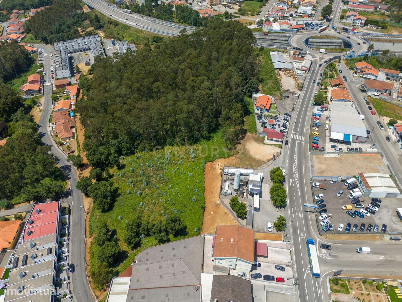 Terreno em Mozelos - 11.800m2 - Grande imagem: 5/13