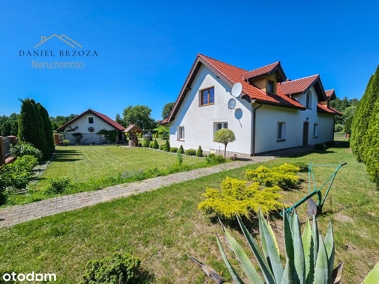 Wyjątkowa posiadłość nad rzeką z prywatnym lasem z 6 ha działką-13