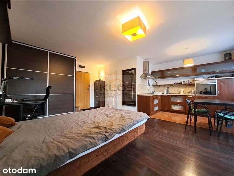 Kawalerka z dużym tarasem - Pełny obrazek: 5/10