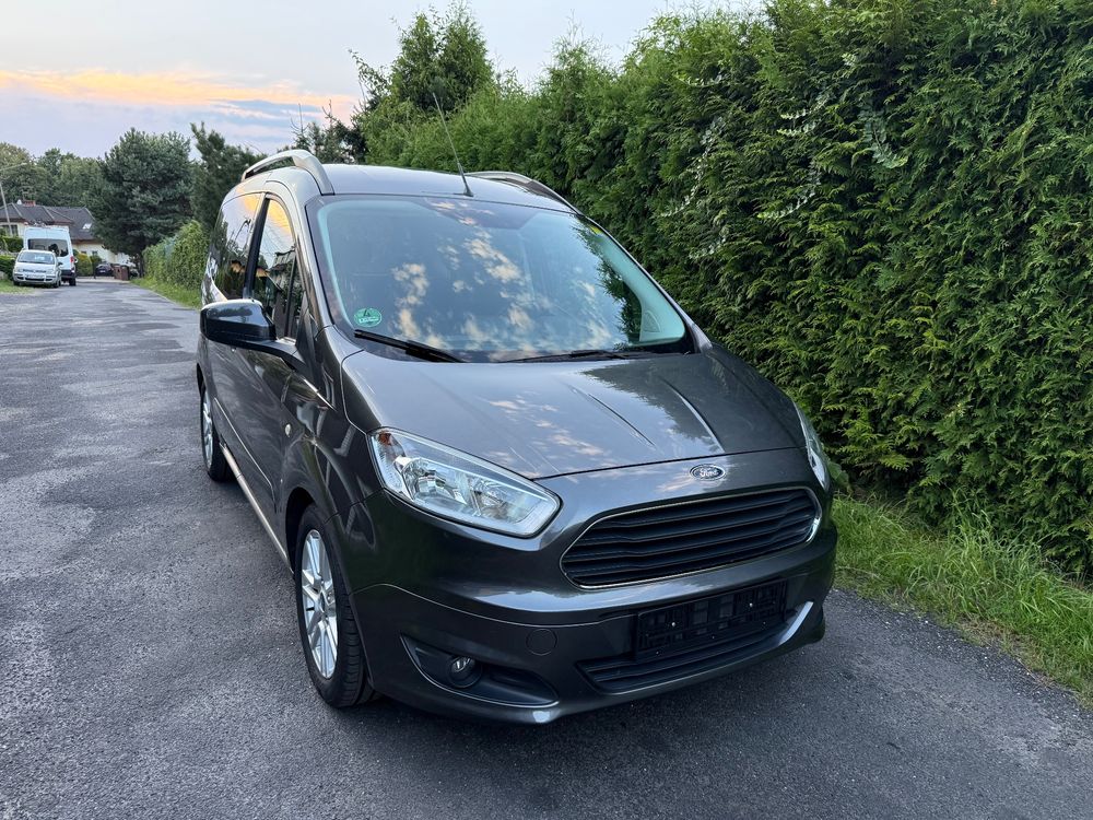 Ford Transit Courier 2018