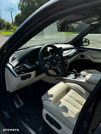 BMW X5 xDrive30d Sport-Aut - 10