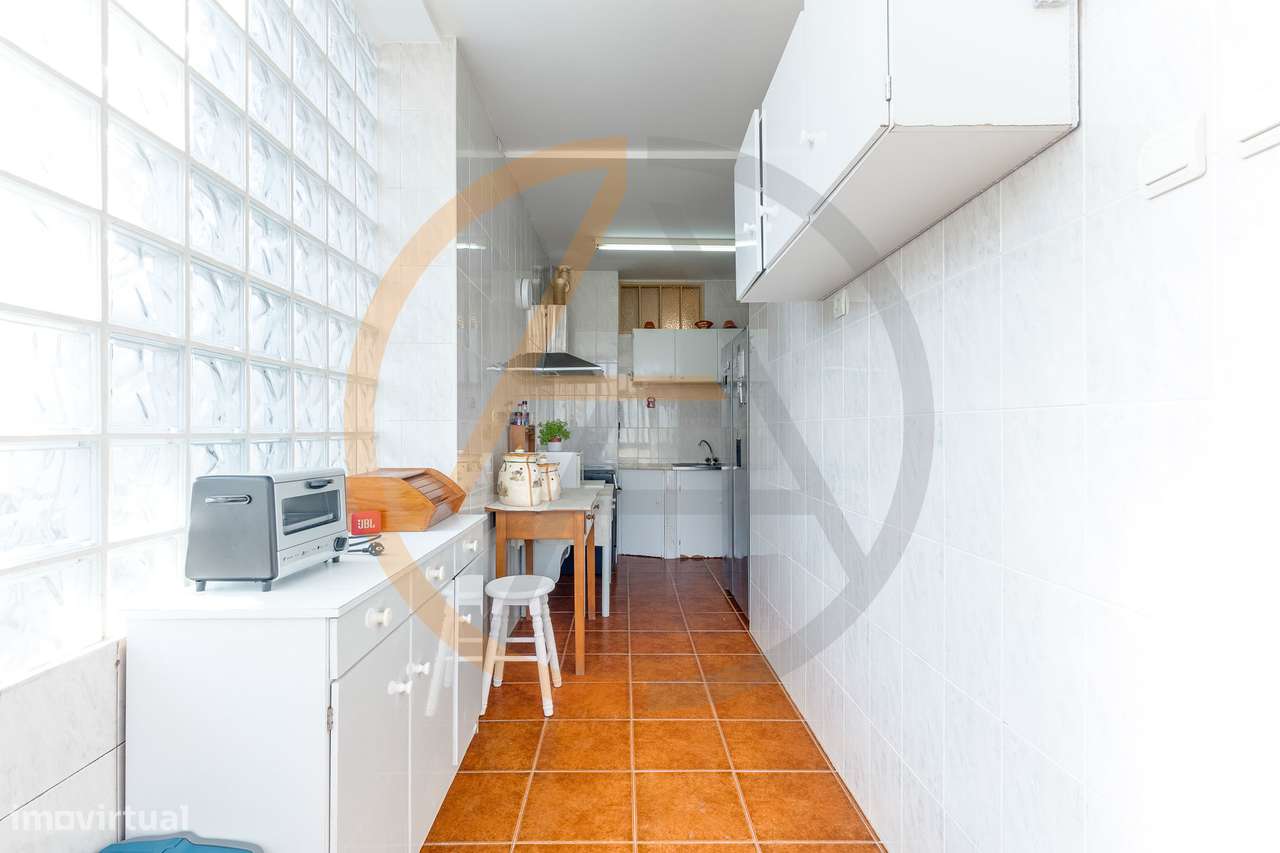 Apartamento T1 com Espaço Exterior | Cedofeita-10