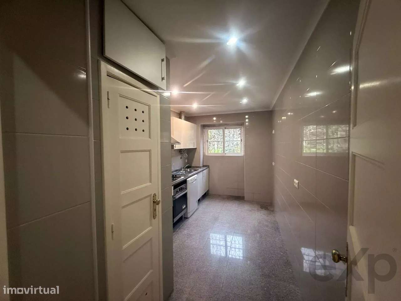 T4 de Excelência no Bairro de Alvalade – Localização Premium e Elevado - Grande imagem: 3/21